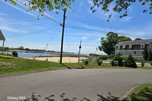 24 Indian Dr, Clinton, CT 06413 - Photo 4