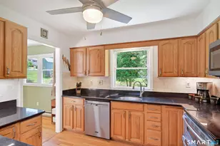 34 Dick Finn Rd, New Fairfield, CT 06812 - Photo 18