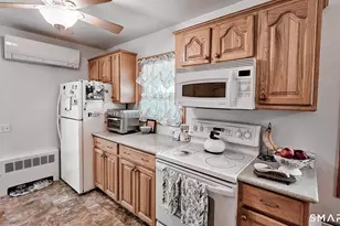 44 Monroe St, East Hartford, CT 06118 - Photo 12