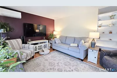 44 Monroe Street, East Hartford, CT 06118 - Photo 6