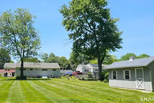 44 Monroe St, East Hartford, CT 06118 - Photo 32