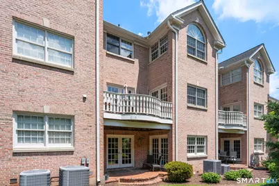 15 Governors Row #15, West Hartford, CT 06117 - Photo 30