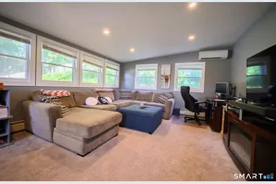 15 Farnam Hill, Bethel, CT 06801 - Photo 12