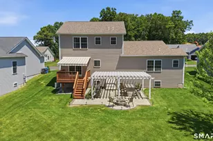 12 W River Rd, East Windsor, CT 06088 - Photo 4