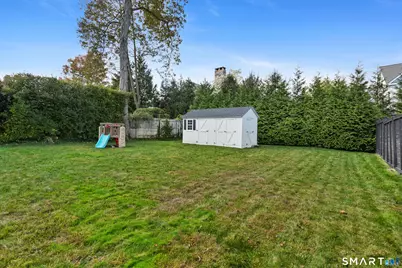43 Crystal Street, New Canaan, CT 06840 - Photo 26
