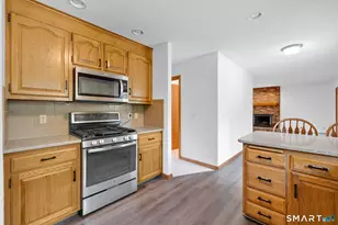191 Natsisky Farm Rd, South Windsor, CT 06074 - Photo 12