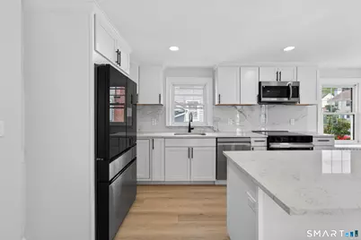 55 Woodlawn Road, New London, CT 06320 - Photo 12
