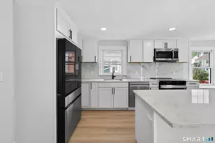 55 Woodlawn Rd, New London, CT 06320 - Photo 12
