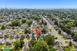 695 W Taft Ave, Bridgeport, CT 06604 - Photo 4