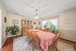 30 Bridle Trail Dr, Naugatuck, CT 06770 - Photo 14