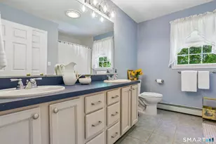 34 Spring Rock Rd, East Lyme, CT 06333 - Photo 22