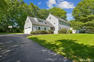 34 Spring Rock Rd, East Lyme, CT 06333 - Photo 2