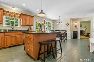 34 Spring Rock Rd, East Lyme, CT 06333 - Photo 8
