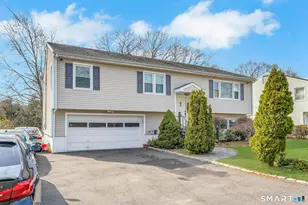 25 Quinsey Dr, Bridgeport, CT 06606 - Photo 2