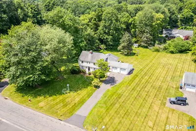 106 Hartland Terrace, Berlin, CT 06037 - Photo 2