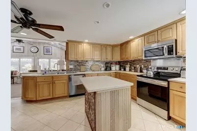 [Address not provided], Southington, CT 06489 - Photo 10