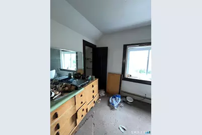784 Stanley Street, New Britain, CT 06051 - Photo 32