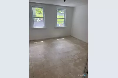 389 Main Street, Plymouth, CT 06786 - Photo 14