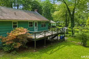 110 Lambtown Rd, Groton, CT 06355 - Photo 8