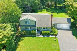 62 Wampus Way, Fairfield, CT 06825 - Photo 2