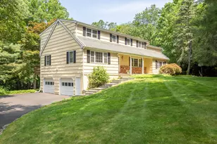 125 Remington Rd, Ridgefield, CT 06877 - Photo 2