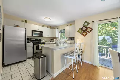 925 Oronoke Road #27F, Waterbury, CT 06708 - Photo 6