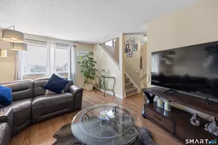 925 Oronoke Rd, Waterbury, CT 06708 - Photo 2
