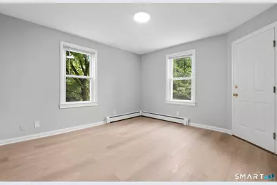 83 Pleasant Street, Meriden, CT 06450 - Photo 14