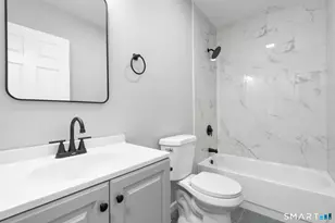 83 Pleasant St, Meriden, CT 06450 - Photo 16