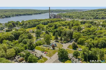 17 Lathrop Road, Montville, CT 06382 - Photo 34