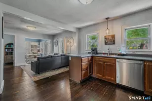 17 Lathrop Rd, Montville, CT 06382 - Photo 10