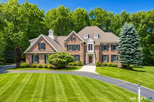 14 Scarborough Dr, Avon, CT 06001 - Photo 1