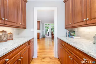 14 Scarborough Dr, Avon, CT 06001 - Photo 6