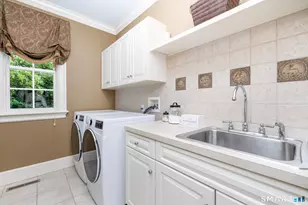14 Scarborough Dr, Avon, CT 06001 - Photo 34