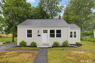 11 Elmhurst Circle, West Hartford, CT 06110 - Photo 1