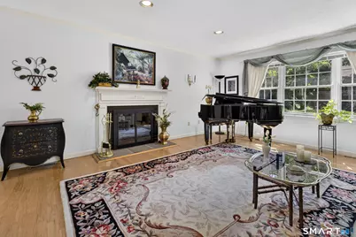 6 Essex Lane #6, Madison, CT 06443 - Photo 4