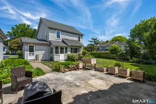 44 Sea View Ave, East Lyme, CT 06357 - Photo 4
