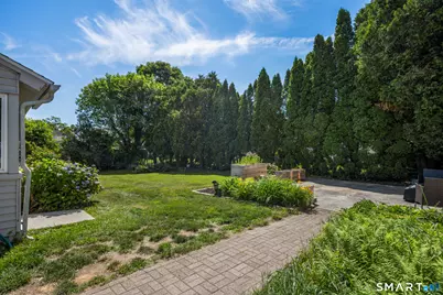 44 Sea View Avenue, East Lyme, CT 06357 - Photo 10