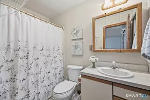 7 Dogwood Dr, Ansonia, CT 06401 - Photo 24
