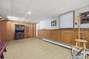 7 Dogwood Dr, Ansonia, CT 06401 - Photo 8