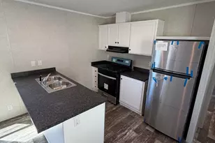 435 High St, Groton, CT 06355 - Photo 4