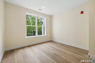 220 E Rd, Meriden, CT 06450 - Photo 8