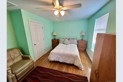 906 East Broadway, Milford, CT 06460 - Photo 12