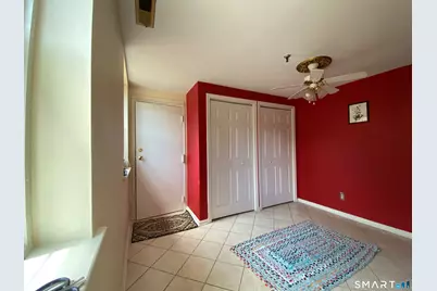 1 Russell Street #22, Middletown, CT 06457 - Photo 6