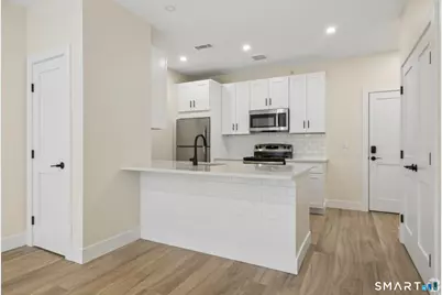 220 East Road #C, Meriden, CT 06450 - Photo 2