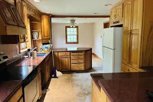 319 Lebanon Ave, Lebanon, CT 06249 - Photo 6