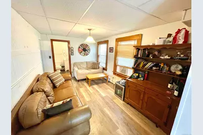 795 East Broadway, Milford, CT 06460 - Photo 10