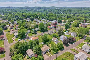 28 Vittorio St, Watertown, CT 06779 - Photo 4