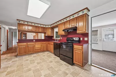 28 Vittorio Street, Watertown, CT 06779 - Photo 18