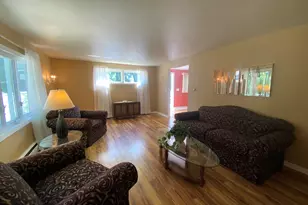 8 Commodore St, Norwich, CT 06360 - Photo 6